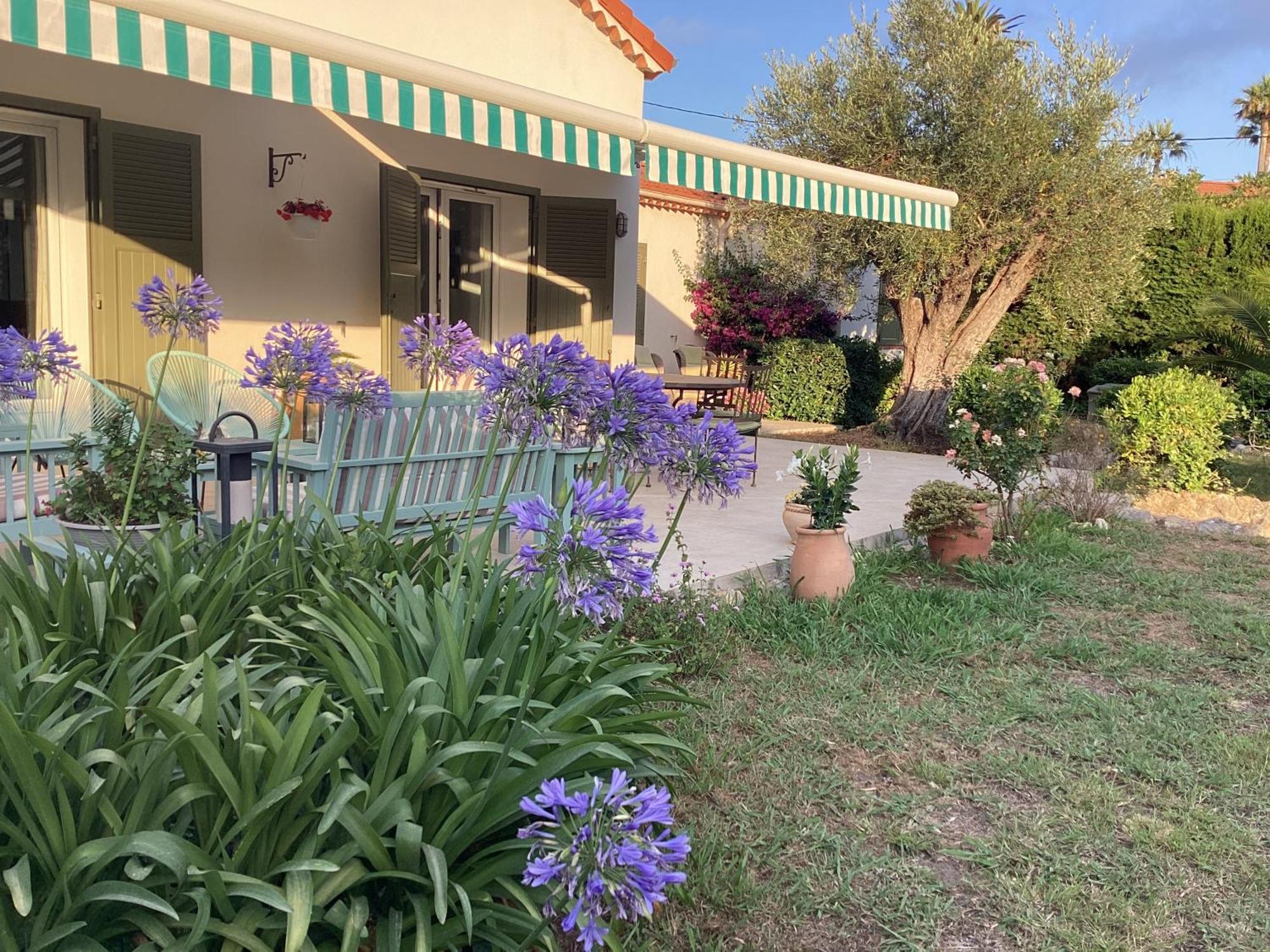 Studio Independant, Front De Mer Et Plage A 200M Antibes Zewnętrze zdjęcie
